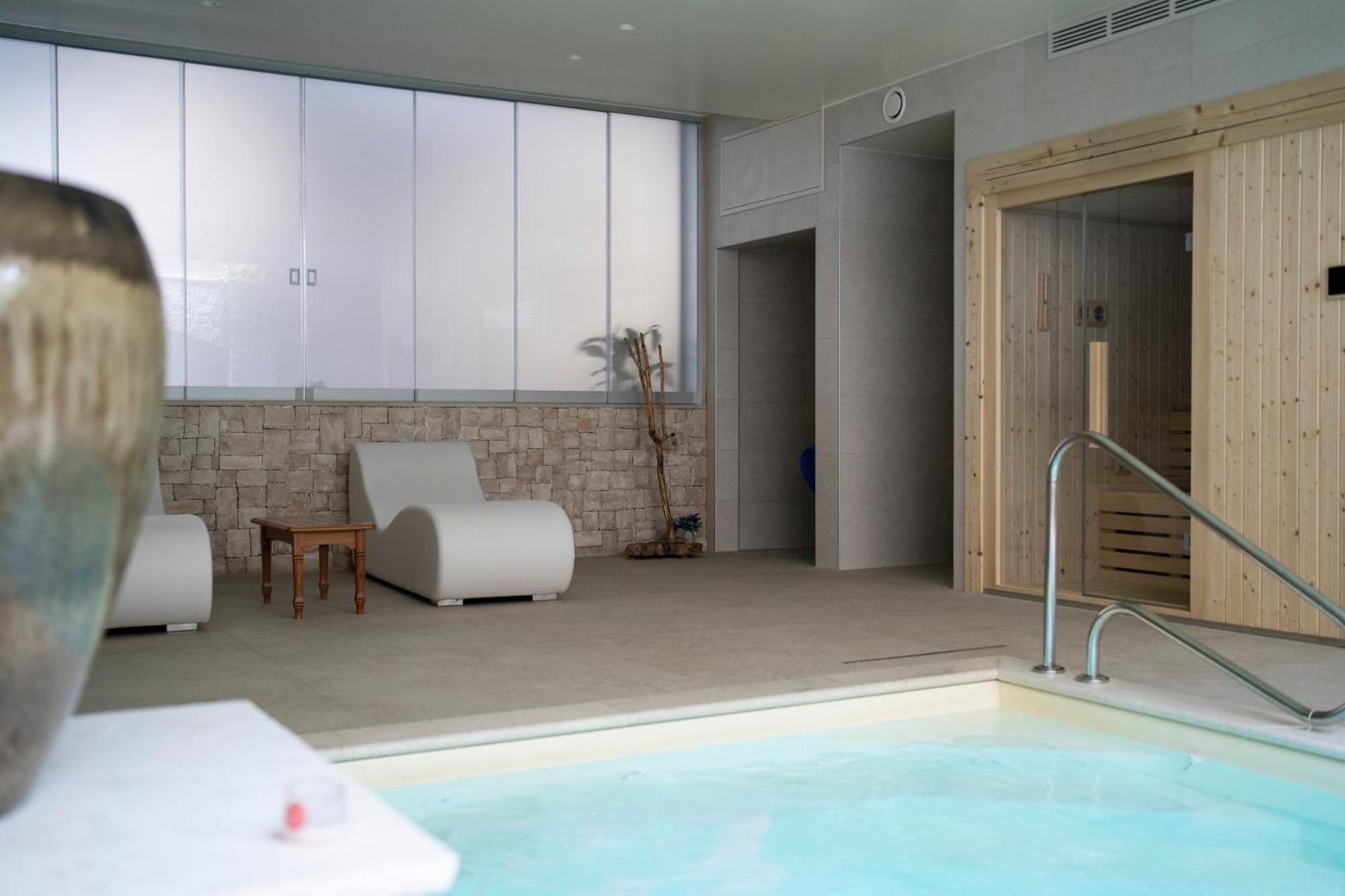 Pietra Viva Suite E Relax Veglie Exterior foto